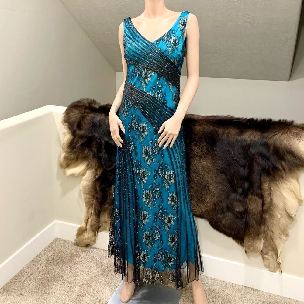 New lace woven flower mesh and beaded gown